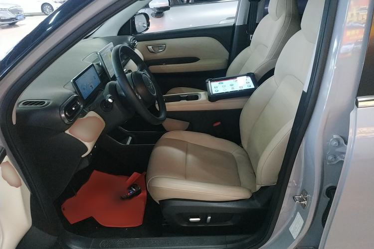 Used Wuling Bingo PLUS 2024 510 km Flagship Edition Four-Seater Version
