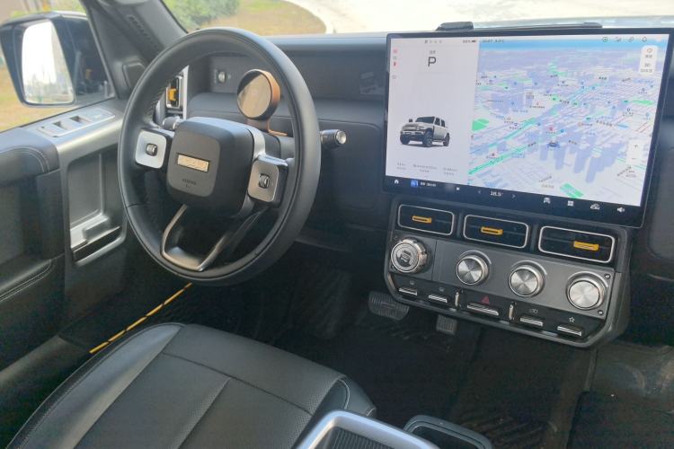 Used  V23 2025 501 Four-Wheel Drive Intelligent Driving Version
