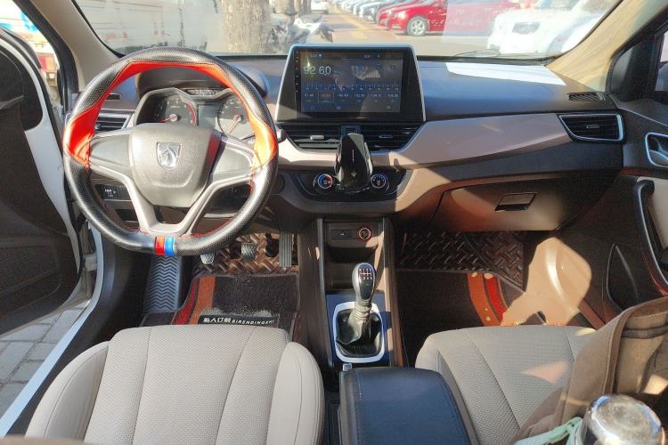 Used Baojun 310W 2017 1.5L Manual Comfort Version China VI Emission Standard