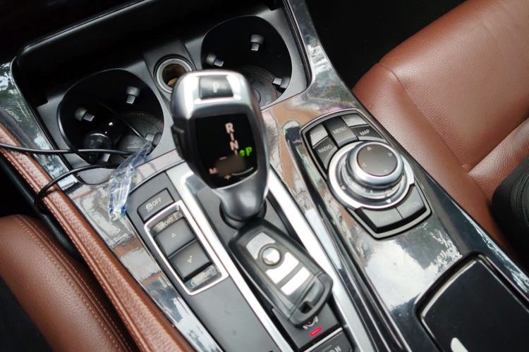 Used BMW 5 Series 2014 520Li Elegant Model