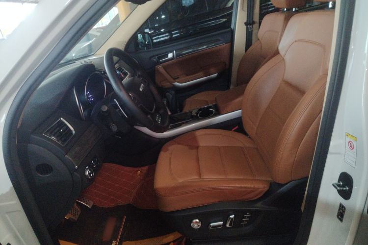 Used Haval H8 2015 2.0T Two-Wheel-Drive Elite Version