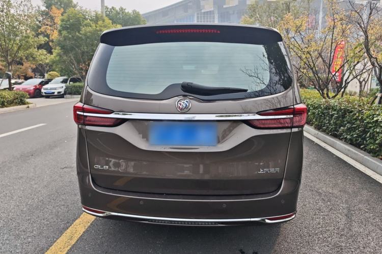 Used Buick GL8 2023 Land Executive Class Comfort Model