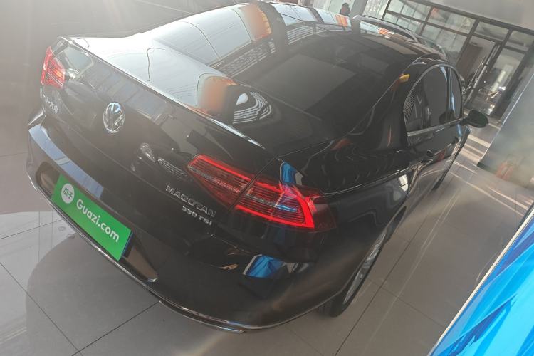 Used Volkswagen Magotan 2018 Facelift 330TSI DSG Luxury Model
