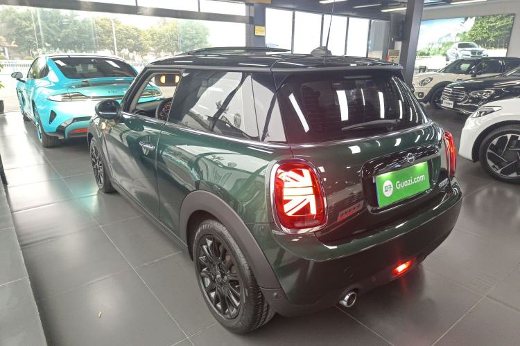 Used  MINI 2019 1.5T COOPER Classic Edition