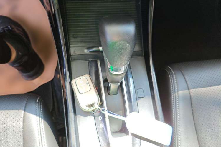 Used Honda Jade 2017 210TURBO CVT Fashion Edition 5-seater
