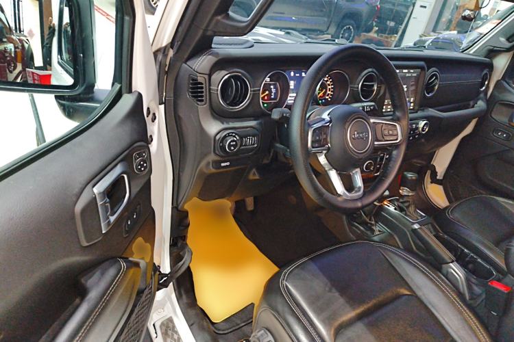 Used Jeep Gladiator 2022 3.6L Pioneer Edition
