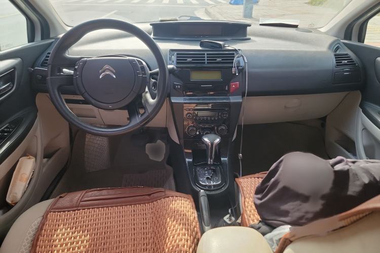 Used Citroen C-Quatre 2014 VTS Version 1.6L Automatic Prestige Model
