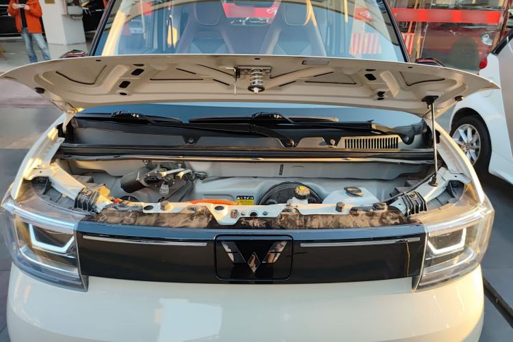 Used Wuling Hongguang MINIEV 2022 GAMEBOY 200km Gaming Edition with Lithium Iron Phosphate
