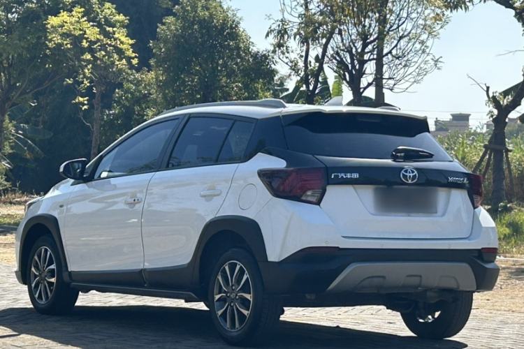 Used Toyota YARiS L 2022 X-Trail 1.5L CVT Luxury PLUS Edition
