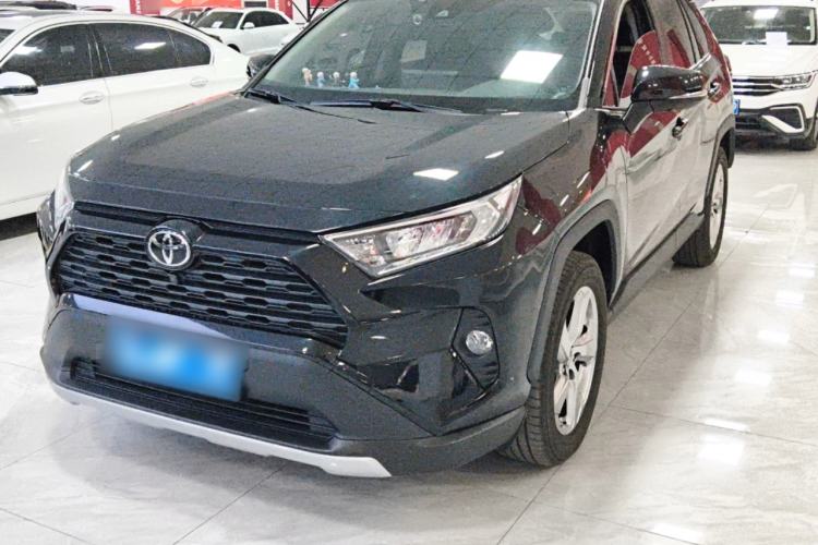 Used Toyota RAV4 2021 2.0L CVT Two-Wheel Drive Fashion PLUS Edition