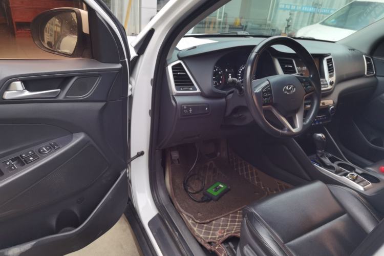 Used Hyundai Tucson 2015 1.6T Dual-Clutch Two-Wheel-Drive Smart Model