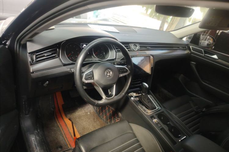 Used Volkswagen Magotan 2020 330TSI DSG Leading Model
