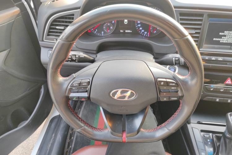 Used Hyundai Elantra 2018 1.4T Dual-Clutch Xuan Dong · Dynamic Edition
