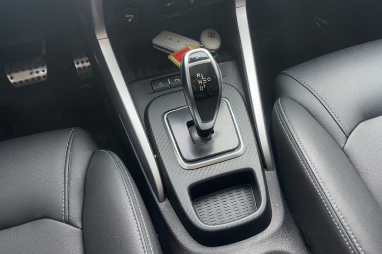 Used BYD Yuan New Energy 2018 EV360 Smart Connected Cool Model