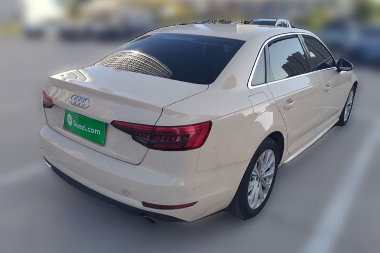 Used Audi A4L 2017 Plus 40 TFSI Ambition Model
