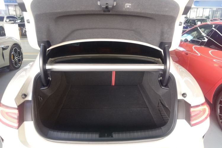 Used  SU7 2024 Rear-Drive Long-Range Intelligent Driving Version
