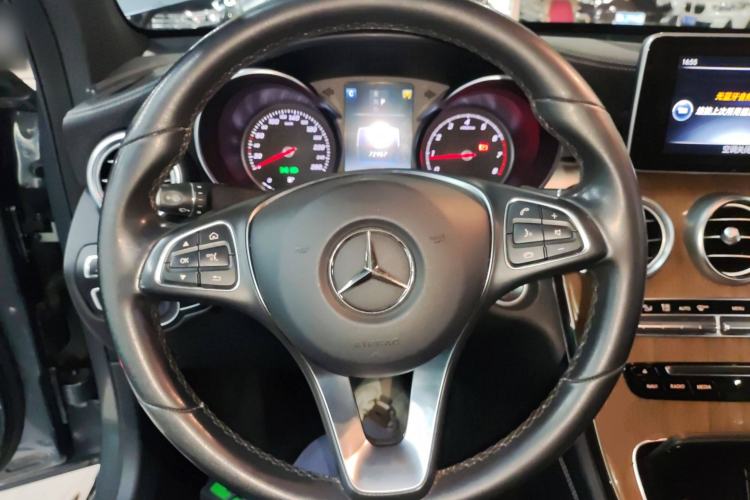 Used Mercedes-Benz GLC Coupe 2017 GLC 260 4MATIC Coupe SUV
