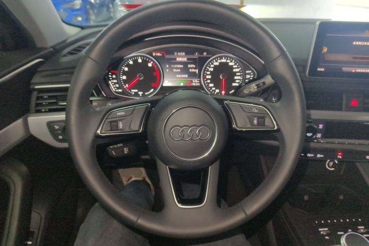 Used Audi A4L 2017 Plus 40 TFSI Fashion Model
