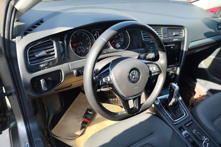 Used Volkswagen Golf 2020 Zhiai Edition 280TSI DSG Comfort Model
