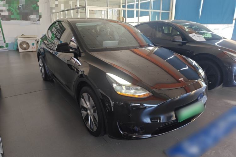 Used Tesla Model Y 2022 Rear-Wheel-Drive Version

