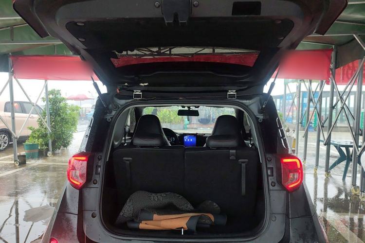 Used Chery Little Ant 2022 Updated Version Sweet Pink Edition Full-Sugar Version 30.6 kWh 30 kW 301 km
