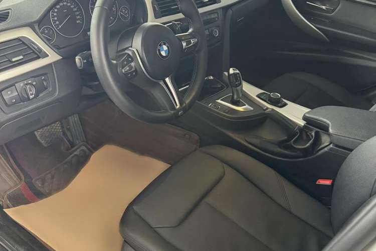 Used BMW 3 Series 2014 320Li Fashion Model
