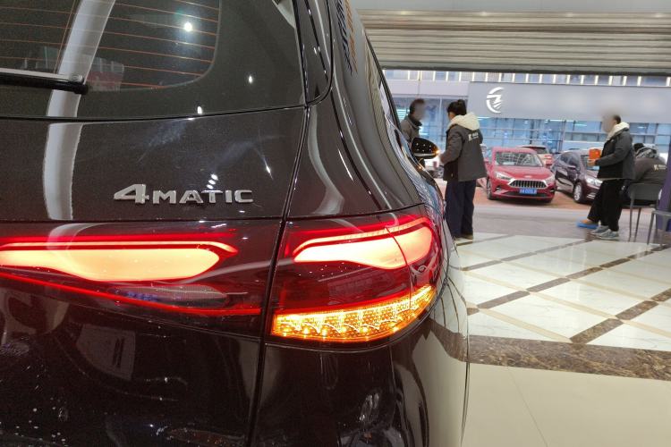 Used Mercedes-Benz GLC 2024 Facelifted GLC 260 L 4MATIC Luxury Version 5 Seats
