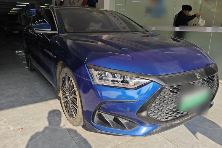 Used BYD Han 2022 DM-i 121KM Prestige Model
