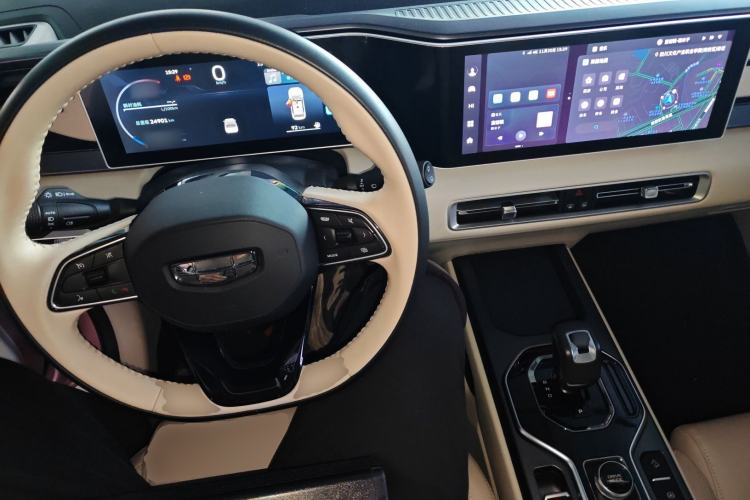 Used Geely Auto icon 2023 1.5TD Chocolate Smoothie Edition
