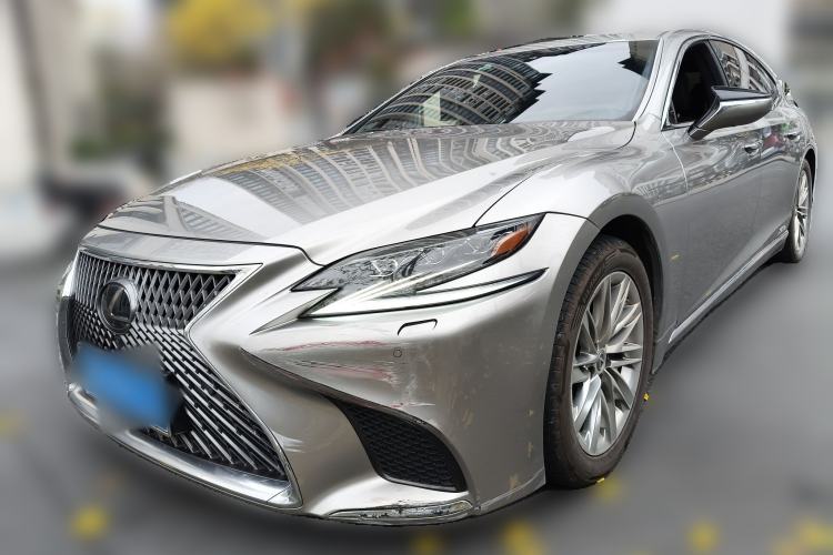 Used Lexus LS 2020 500h Luxury Edition China VI Standard