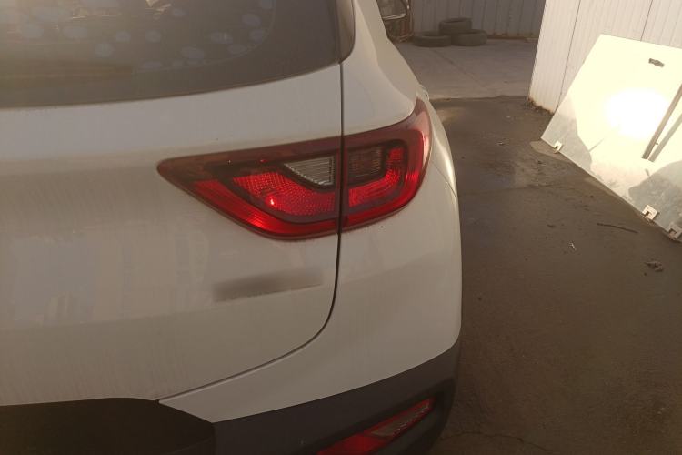 Used Kia Stonic 2021 1.4L CVT Fun & Sunroof Model
