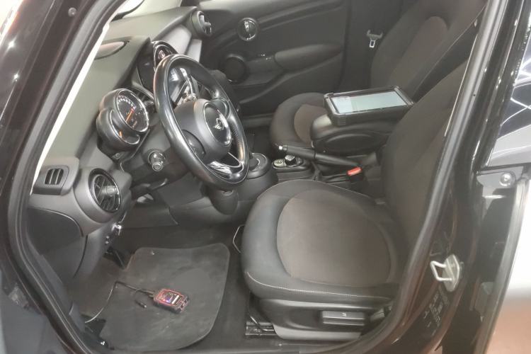 Used  MINI 2015 1.2T ONE Five-Door Edition