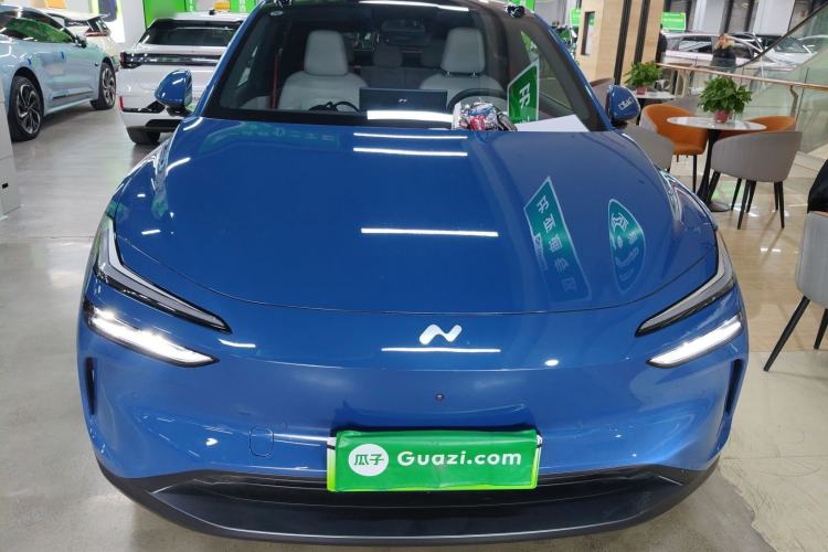 Used ONVO L60 2024 60 kWh Rear-Drive Version