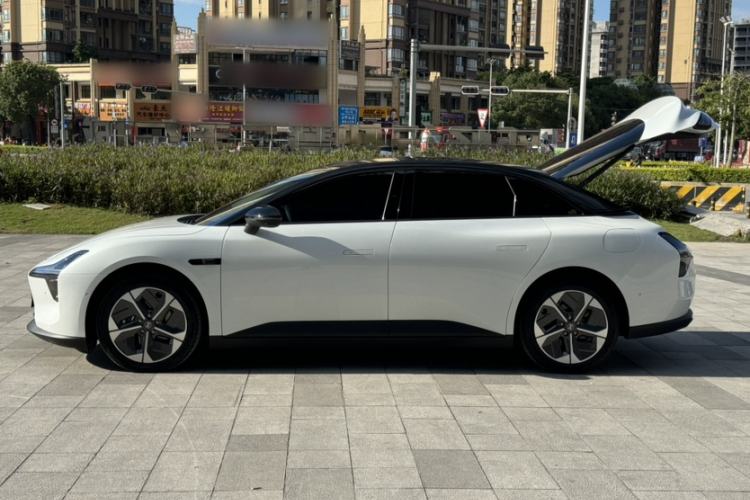 Used XPeng MONA M03 2024 620 with Ultra-Long Range
