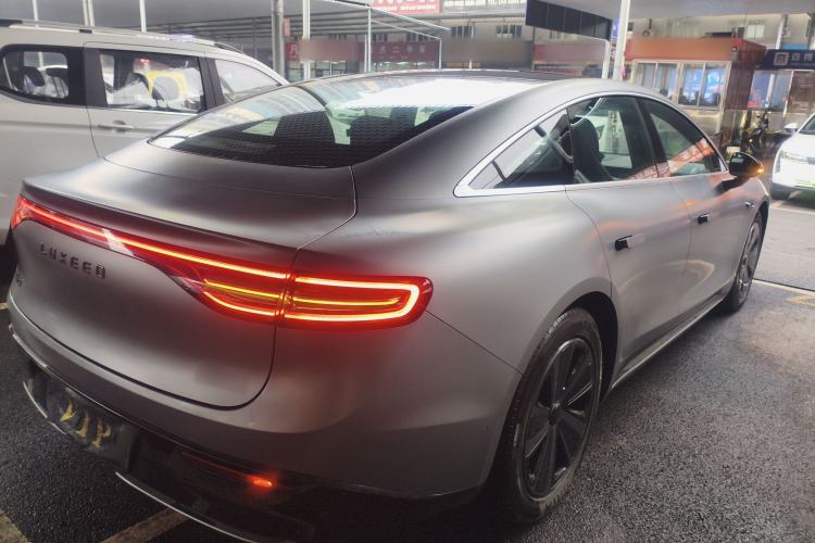 Used Hima Luxeed S7 2024 Pro Rear-Drive Long-Range Version
