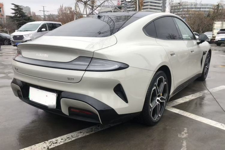 Used  SU7 2024 Rear-Drive Ultra-Long Range Advanced Pro-Level Intelligent Driving Version
