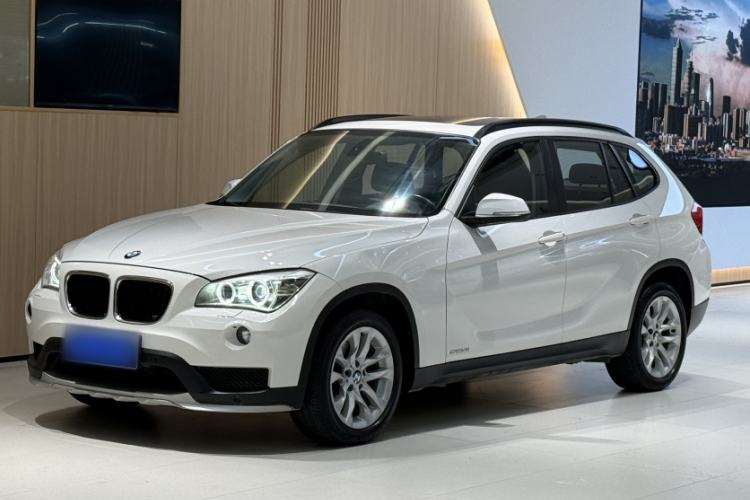 Used BMW X1 2014 sDrive18i Leading Model
