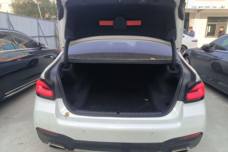 Used BMW 5 Series 2022 Restyled 525Li M Sport Package