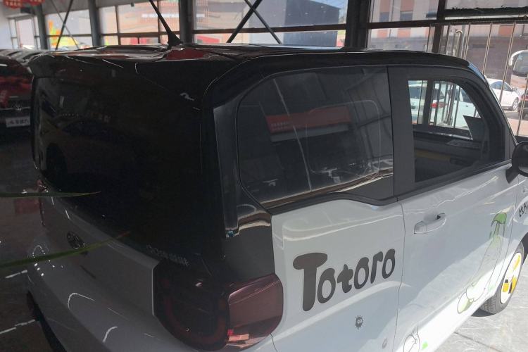 Used Chery QQ Ice Cream 2022 170km Sundae Phosphate Lithium-Ion
