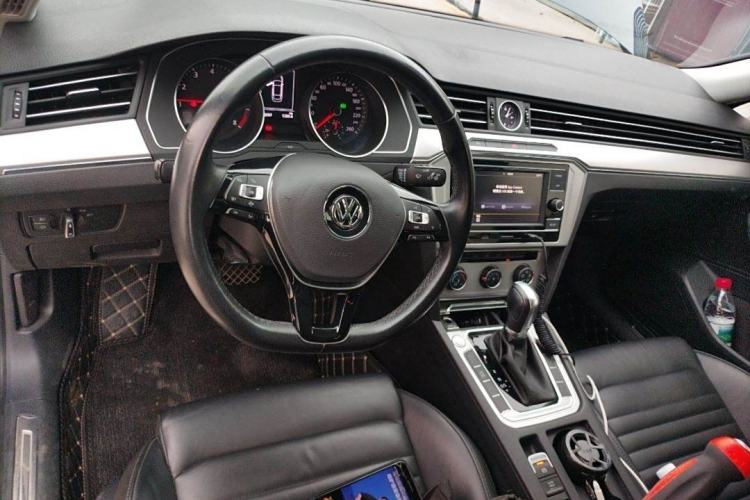 Used Volkswagen Magotan 2019 280TSI DSG Comfort Model China VI Standard
