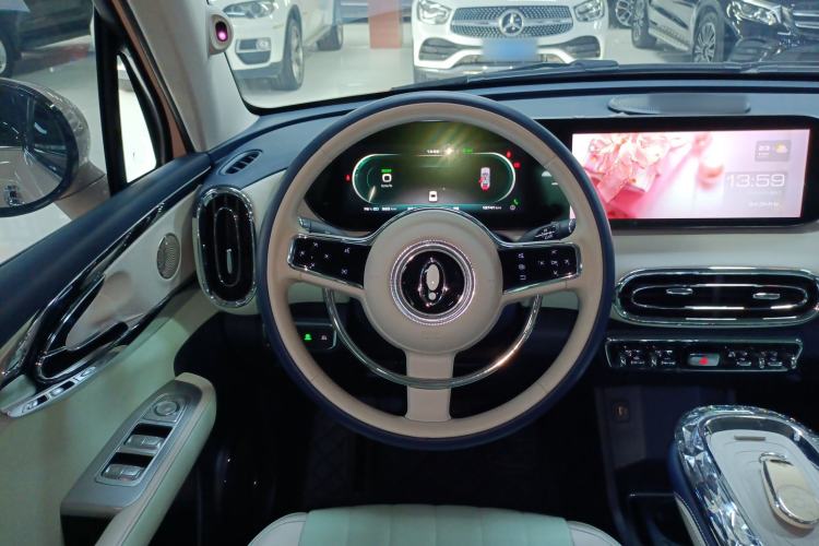 Used ORA Ballet Cat 2022 401 km Alice Edition