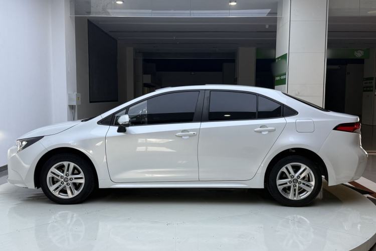 Used Toyota Levin 2021 185T CVT Luxury Edition
