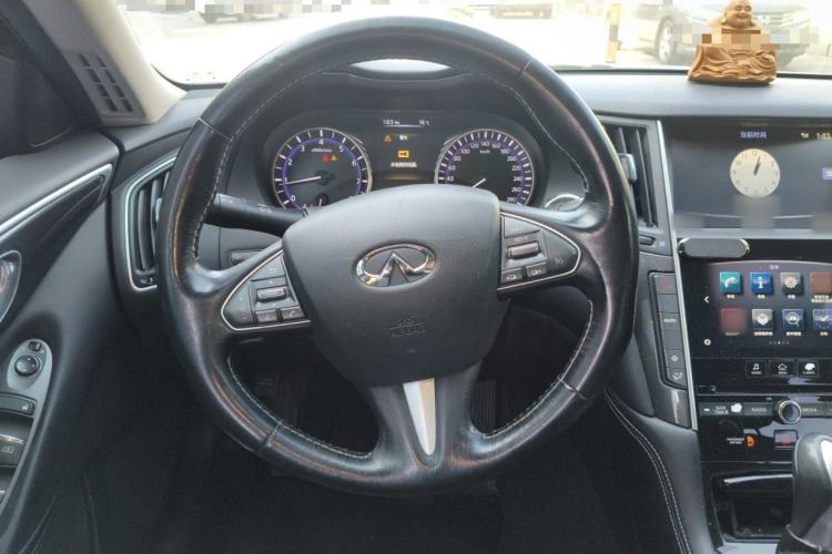 Used Infiniti Q50L 2015 2.0T Comfort Edition
