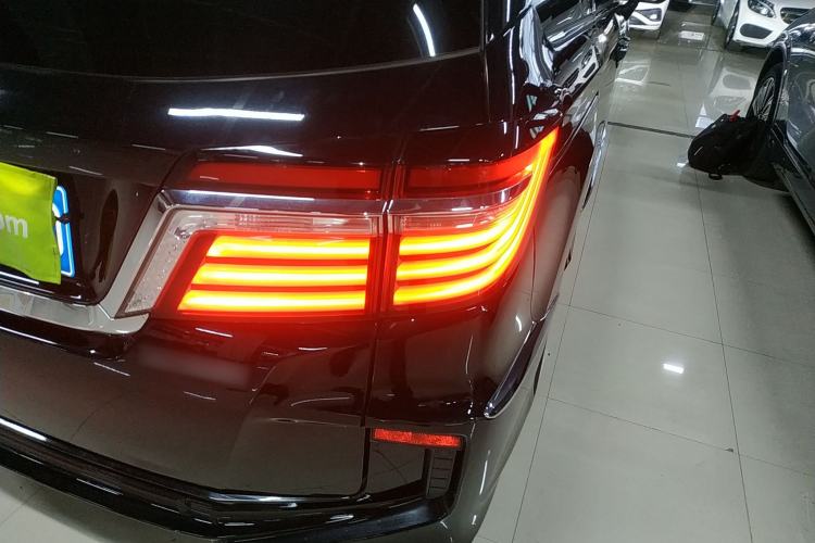 Used Honda Elysion 2016 2.4L Luxury Edition
