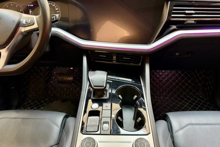 Used Volkswagen Touareg 2020 3.0 TSI Luxury Edition China VI
