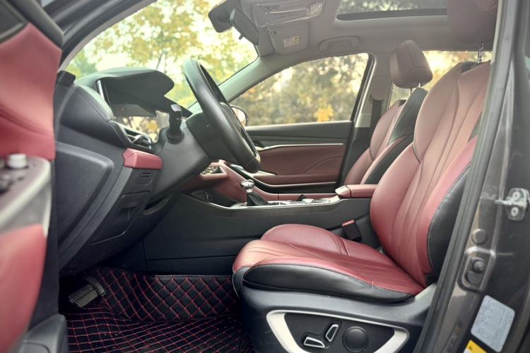 Used Changan CS75 PLUS 2021 1.5T Automatic Luxury Version
