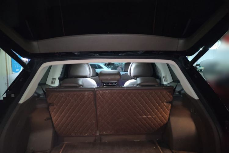 Used Volkswagen Viloran 2023 380TSI Prestige Edition
