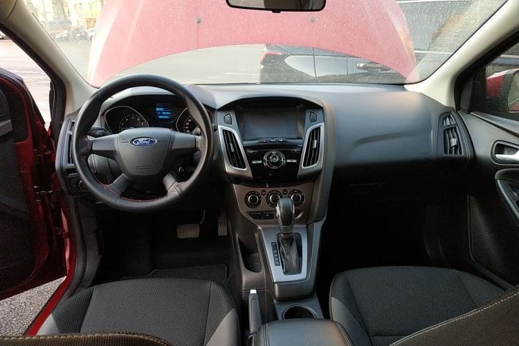 Used Ford Focus 2012 Hatchback 1.6L Automatic Comfort Model
