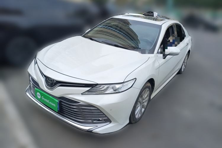 Used Toyota Camry 2019 Revised Version 2.0G Luxury Edition
