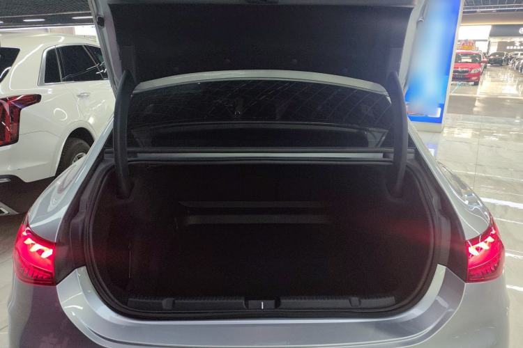 Used Mercedes-Benz EQE 2022 350 Pioneer Edition
